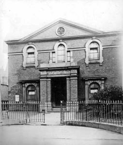 Original Bridge Street Congregational Chapel, Walsall, before 1894. (Walsall LHC)